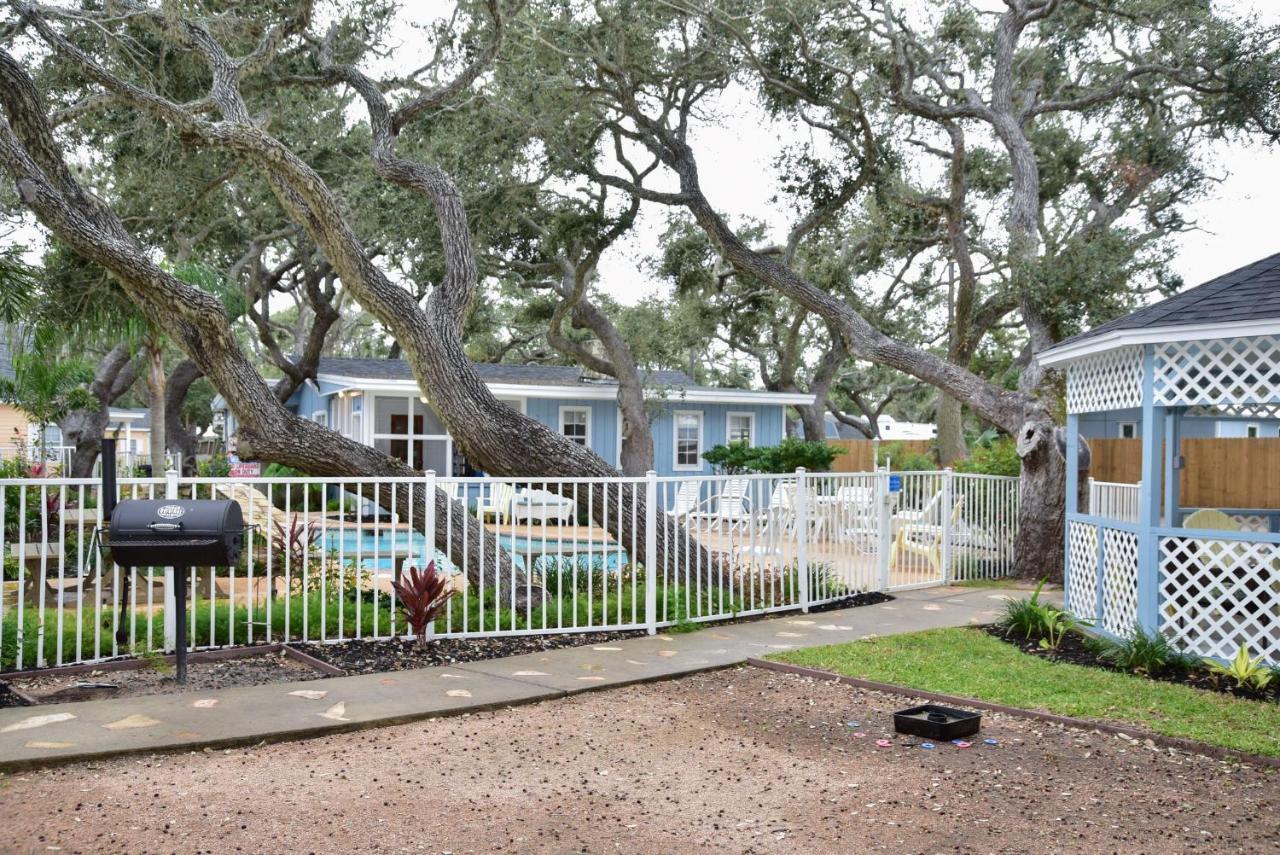 D&R Pelican Bay Resort Rockport Exterior photo